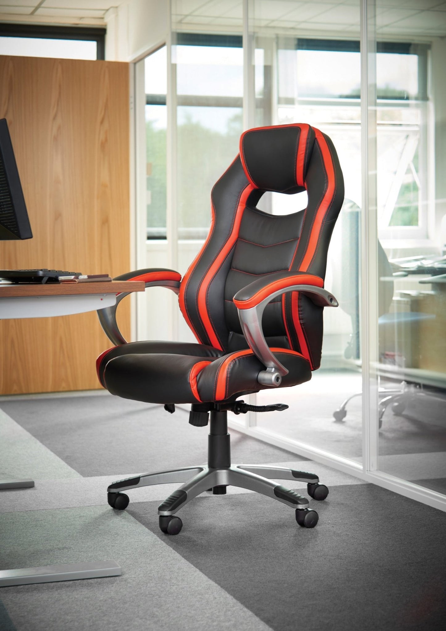Jensen high back executive chair - ChairwayUKExecutiveJEN300T1Jensen high back executive chair