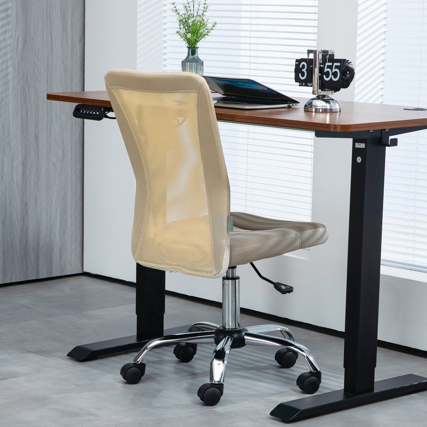 Vinsetto Computer Desk Chair, Mesh Office Chair with Adjustable Height and Swivel Wheels, Armless Study Chair
